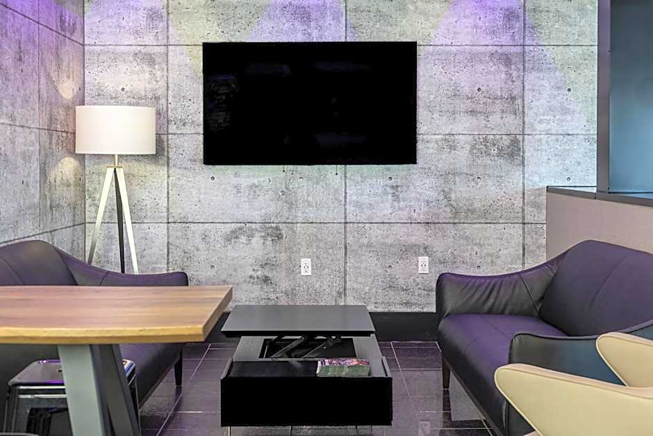 Repotel Henri IV Quebec