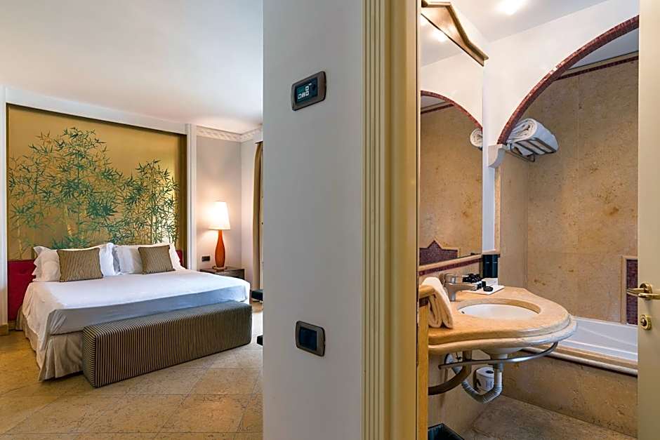 Romano Palace Luxury Hotel