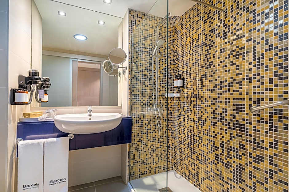 Occidental Margaritas