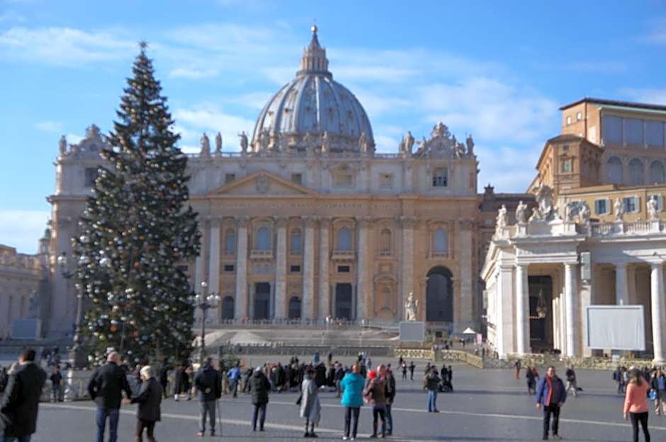 Pope's Suites