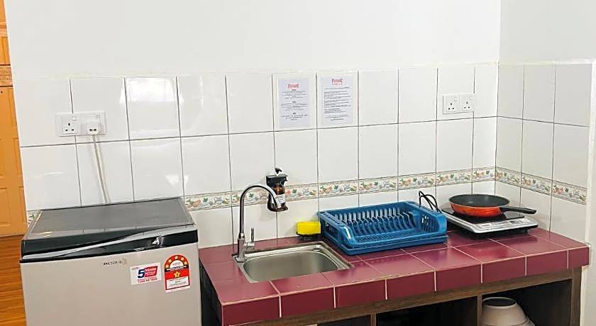 Promenade Service Apartment