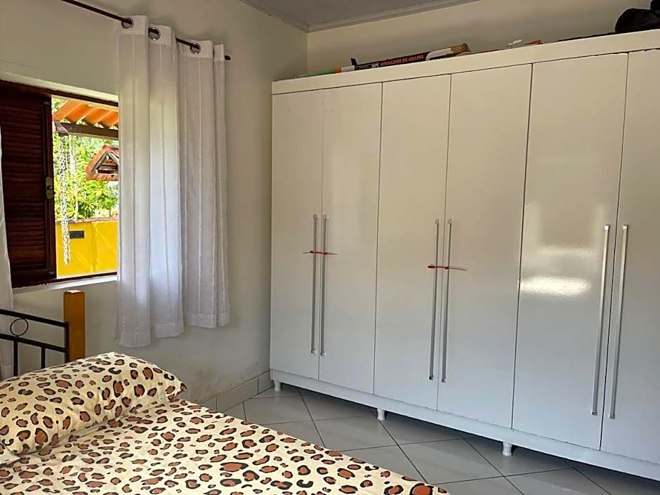 Casa e Kitnet Ilha Grande - RJ