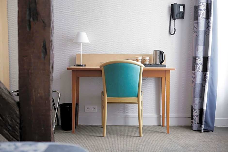 Hôtel du Cheval Rouge