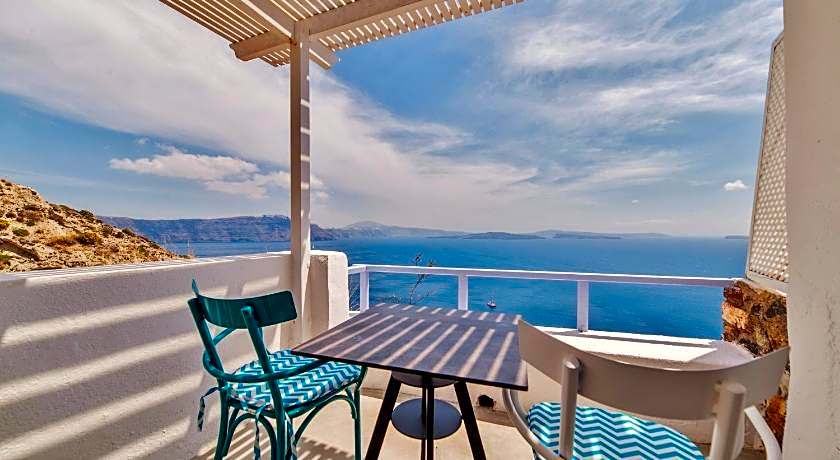 Armeni Village Rooms & Suites