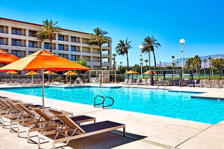 DoubleTree by Hilton Golf Resort Palm Springs