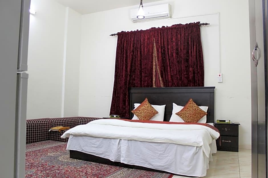 Al Eairy Furnished Apartments - Al Bahah 4