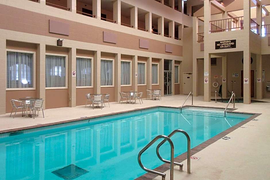 Quality Inn & Suites