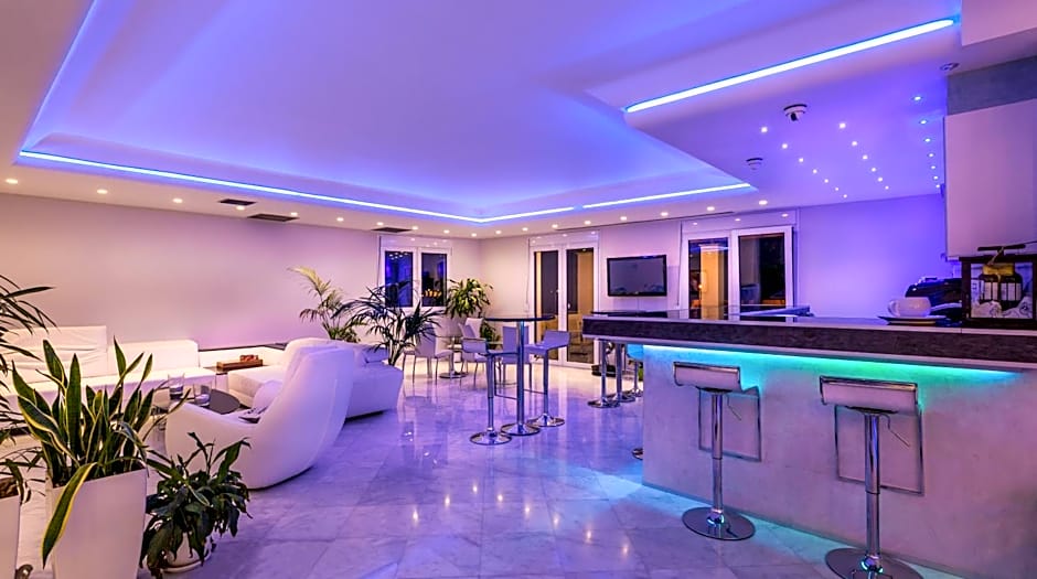 Pearl Bay Hotel Apartments