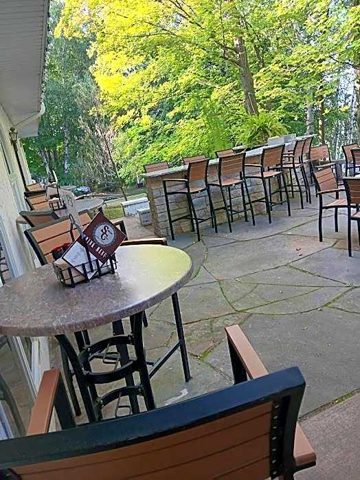 White Birch Inn