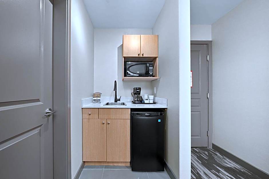 Sandman Hotel Calgary Airport