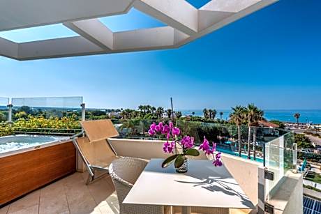 Suite with Sea View