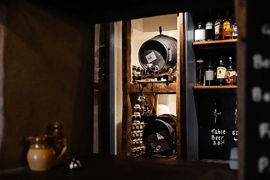 The Bulls Head Wild Cabins