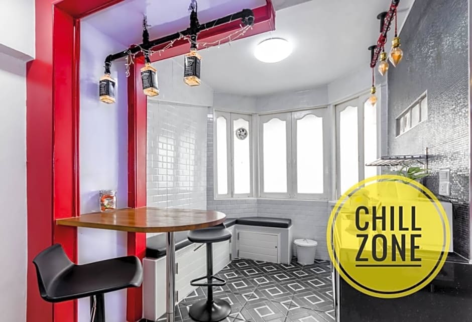 Family Hub@Pratunam 2-Group 4 Min 3n FREE Airport