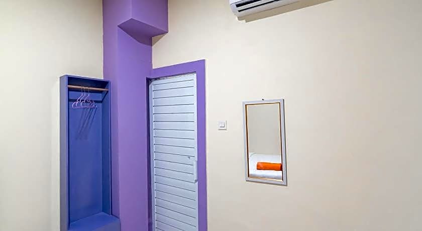 RedDoorz near Trans Studio Bandung 3