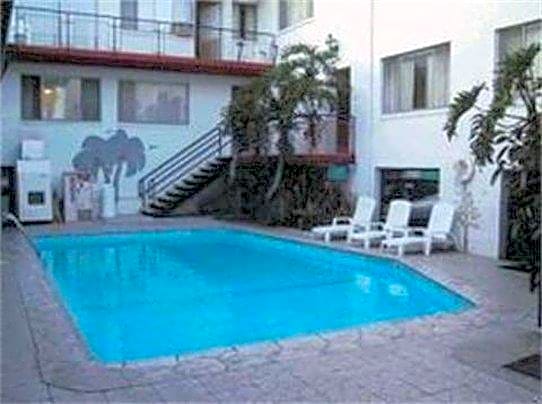 Hollywood Downtowner Inn