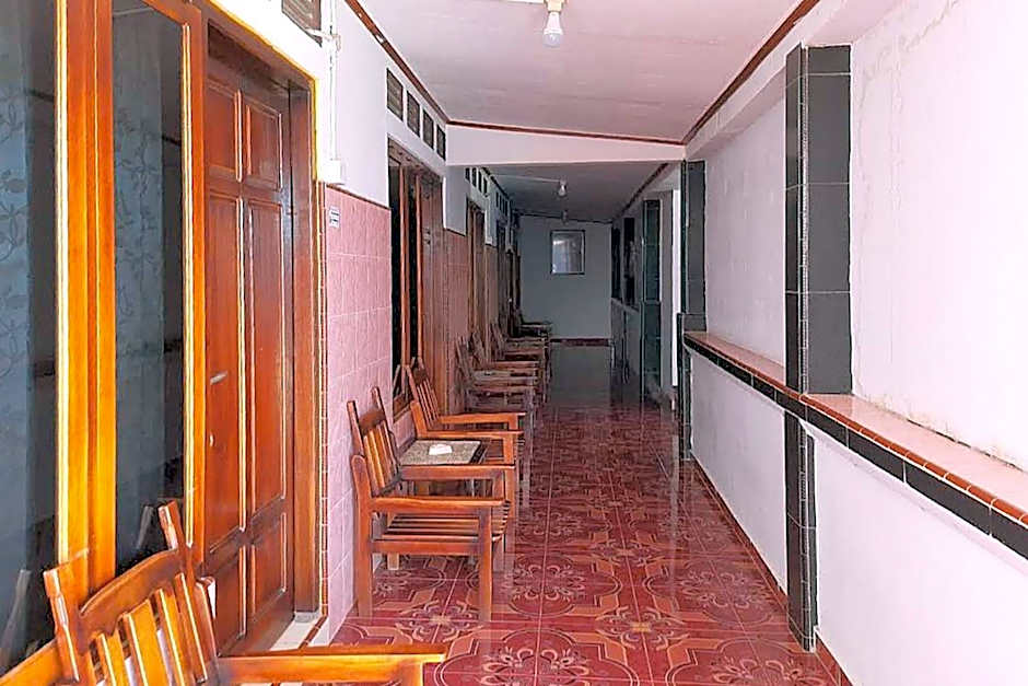 RedDoorz Syariah @ Wisma Soponyono