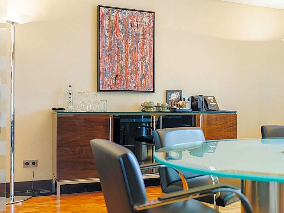 Pullman Berlin Schweizerhof