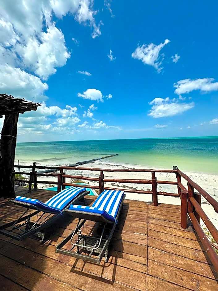 DK Luxury Ocean Front Villa - Adults Only