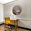 Days Inn by Wyndham Birmingham/West