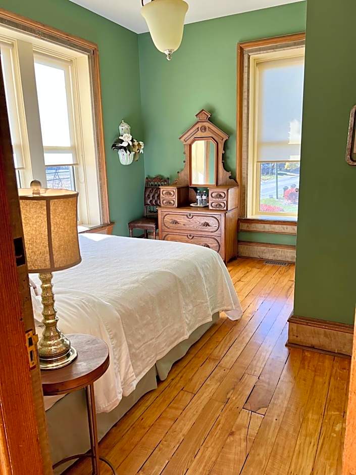 The Woodbridge House