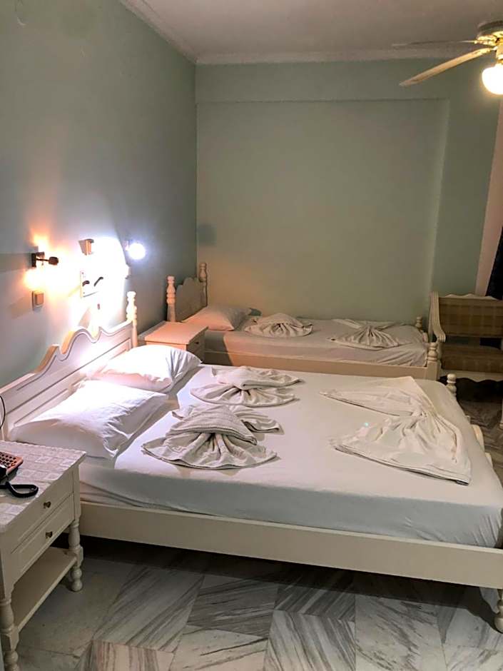 Amanda Hotel