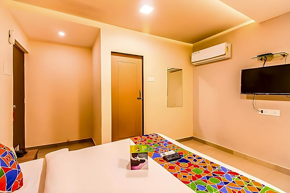 FabHotel Silver Lake