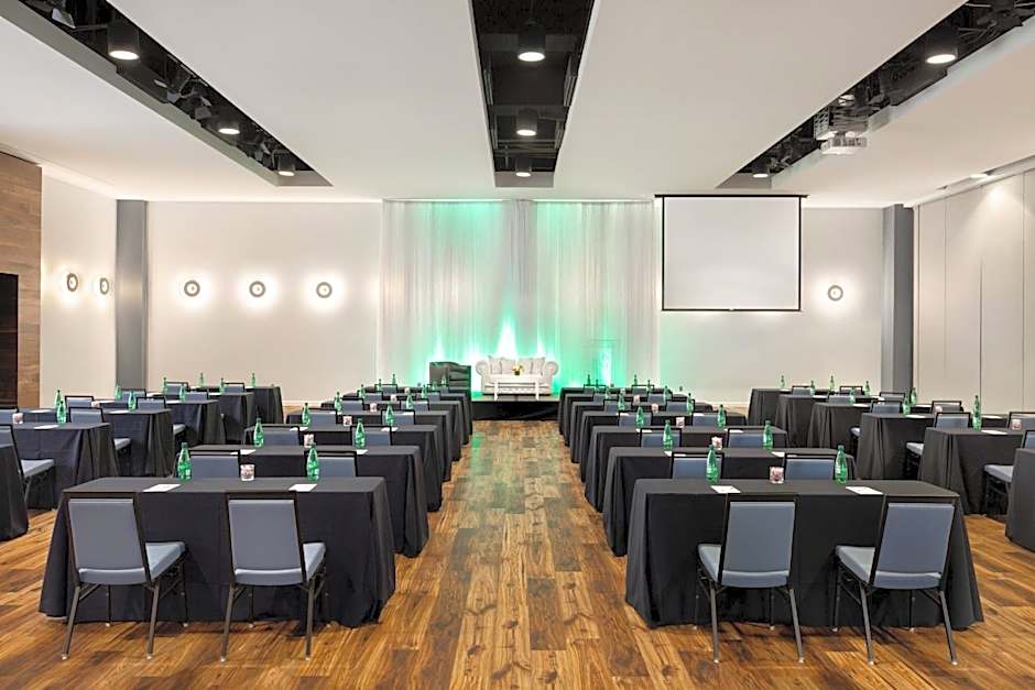 Twelve Midtown, Autograph Collection by Marriott