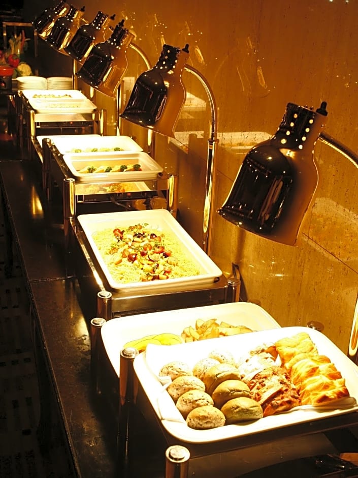 Okazaki New Grand Hotel