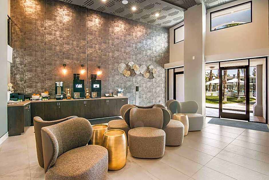 The Hourglass Hotel, Ascend Hotel Collection
