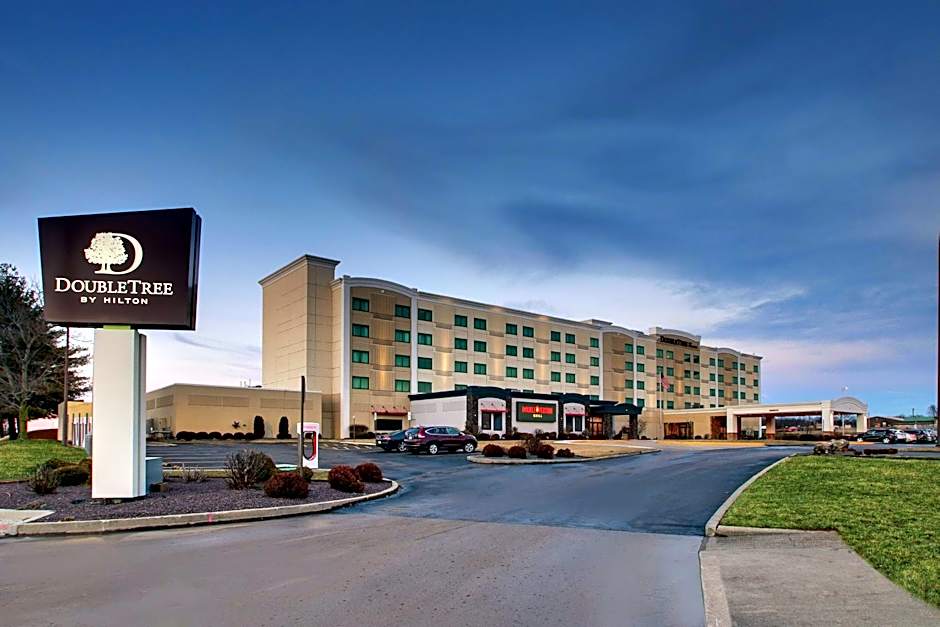 Photo 1 of 26 of DoubleTree by Hilton Mt Vernon