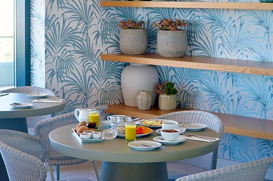 Longevity Health & Wellness Hotel - Adults Only