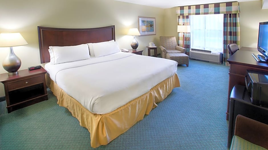 Holiday Inn Express Indianapolis Airport By IHG