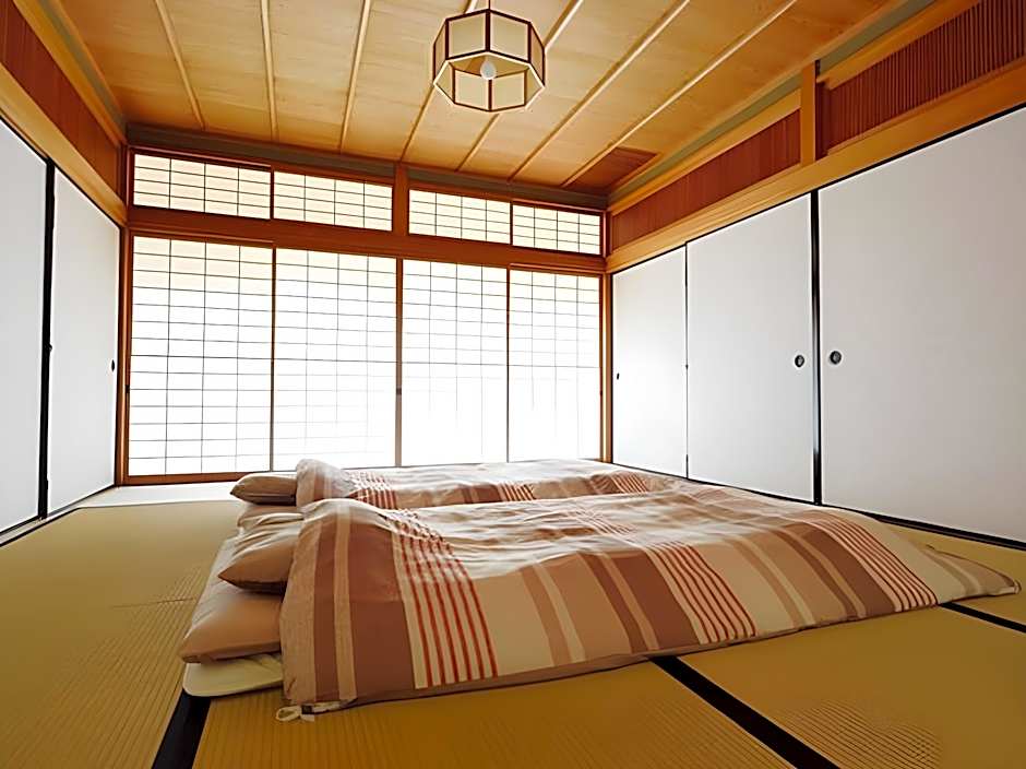 Pine Villa-Kansai International Airport