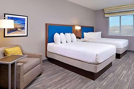 Suite Two Queen Beds Non Smoking
