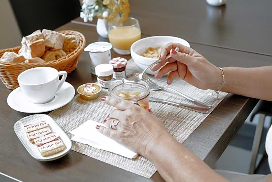 Ideal Sejour Cannes - Hôtel de Charme