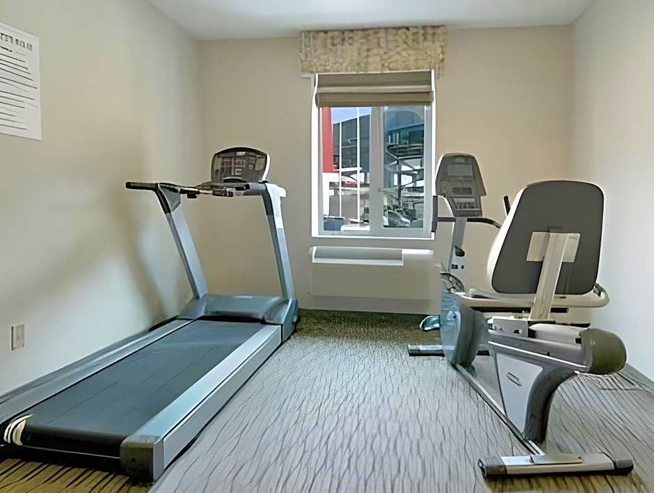 Days Inn by Wyndham Long Island City
