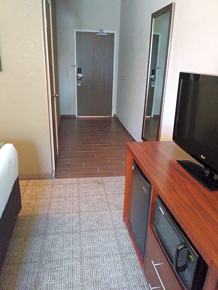 Comfort Inn South Tulsa - Woodland Hills