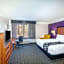 La Quinta Inn & Suites by Wyndham Westport