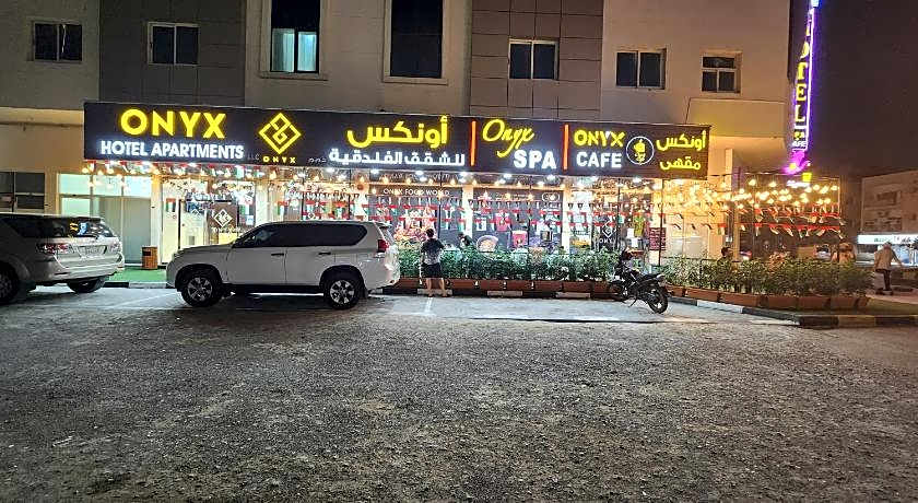 ONYX HOTEL APARTMENTS