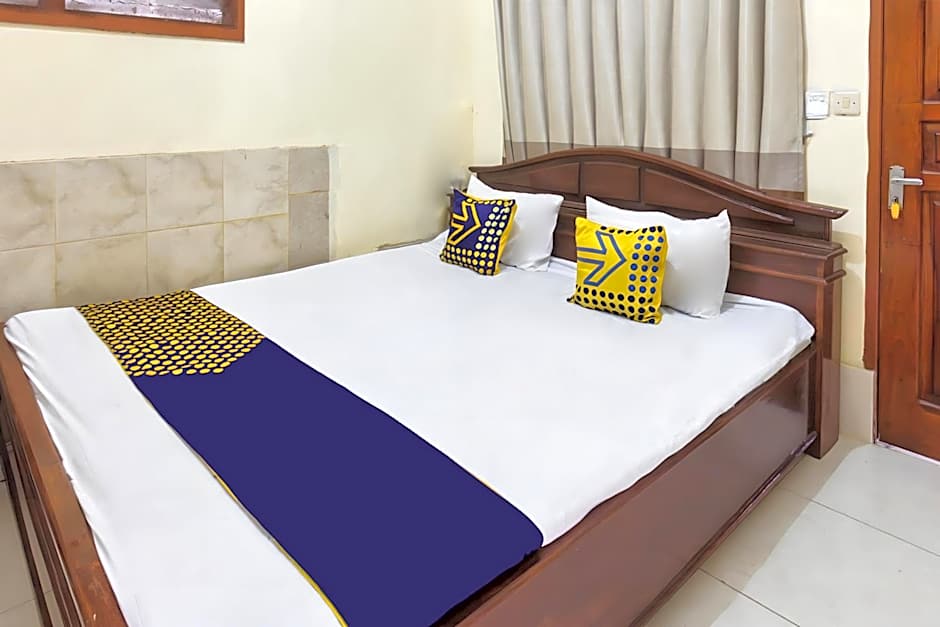 OYO Life 93405 Montong Are Residence