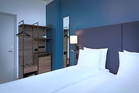 Double Standard queen