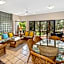 Mirra Chana Beachfront Apartments Mooloolaba