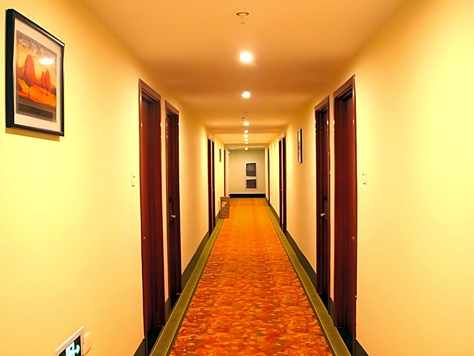 GreenTree Inn Tianjin JinNan ShuangLin Metro Station Express Hotel