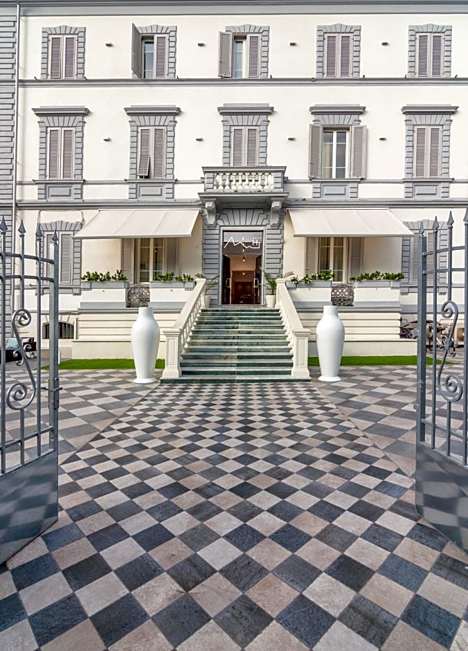 Hotel Tirreno