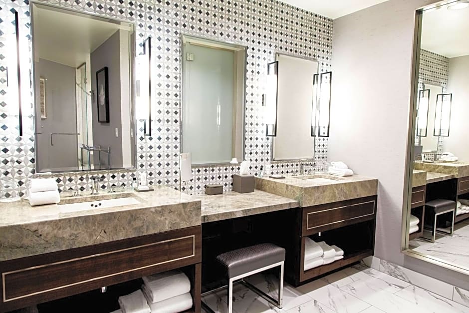 JW Marriott New Orleans