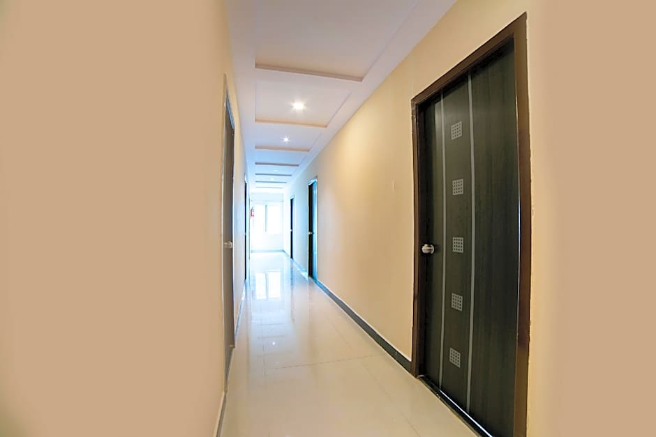 Hotel White Ridge by OYO Rooms – Hyderabad, 