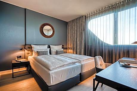 Sky Suite