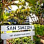 San Simeon Beachfront Apartments Tugun