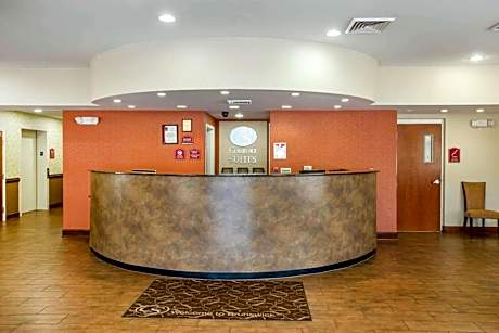 Comfort Suites Golden Isles Gateway