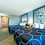 Super 8 by Wyndham Beloit